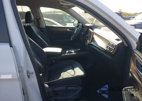 2024 Volkswagen Atlas 2.0T Se W/Technology z USA, uszkodzony, nr VIN 1V2WR2CA0RC518118